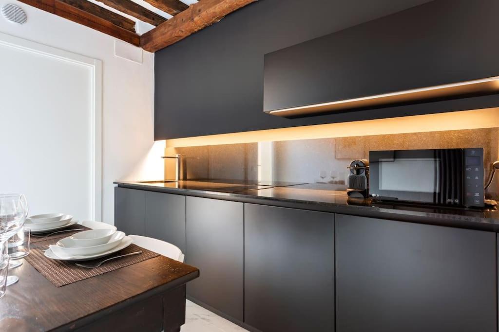 Dimora San Lorenzo Luxury Apartment Veneza Exterior foto