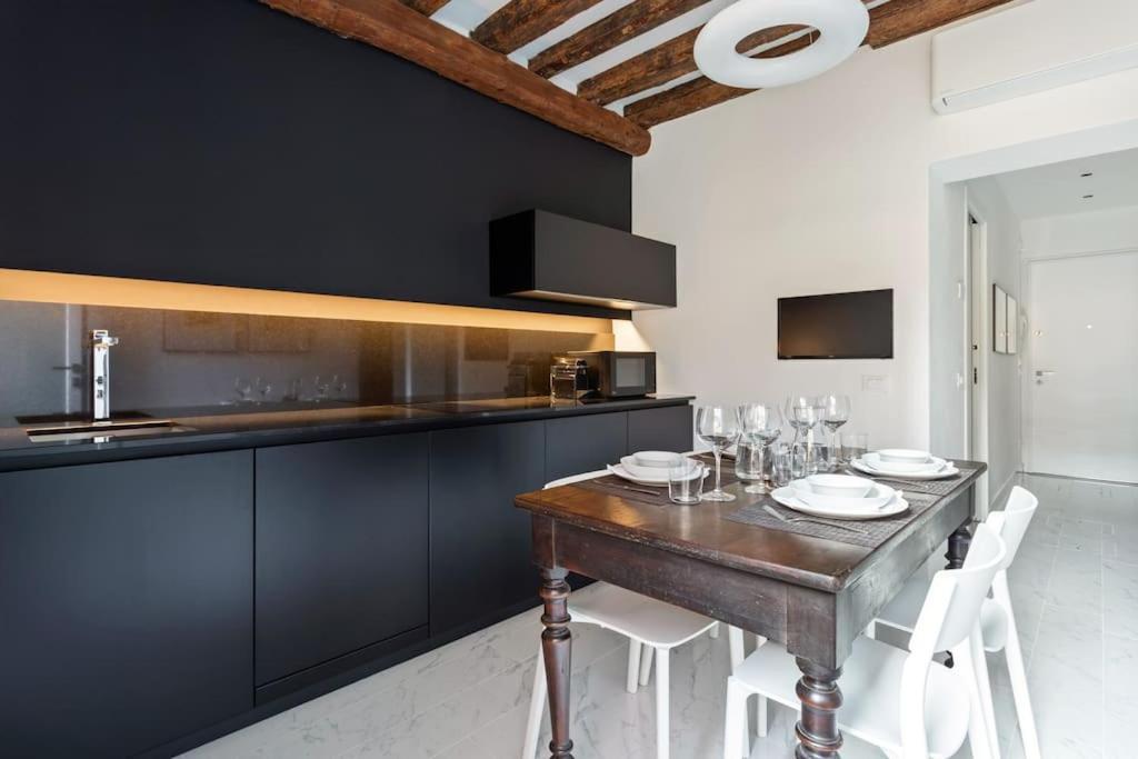 Dimora San Lorenzo Luxury Apartment Veneza Exterior foto